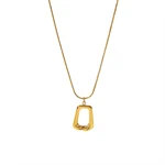AVEDA NECKLACE 052